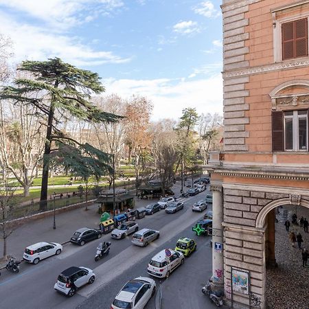 Drago D'Oro Guesthouse - Accross From Metro Vittorio Emanuele Roma Exterior foto