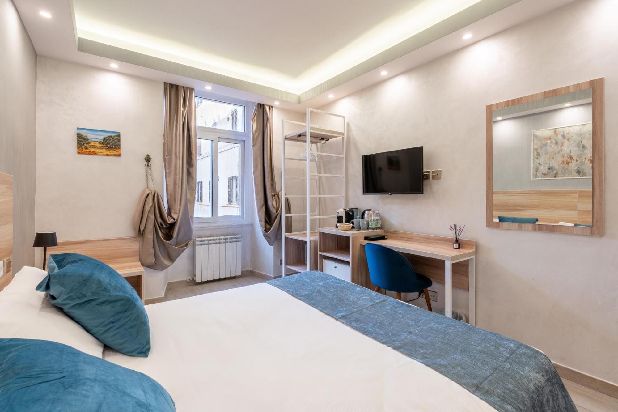 Drago D'Oro Guesthouse - Accross From Metro Vittorio Emanuele Roma Exterior foto